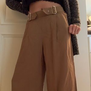 ALC cropped trousers with buckles🦋